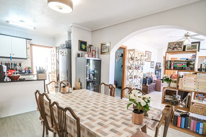 Image No.7-4 Bed Apartment for sale