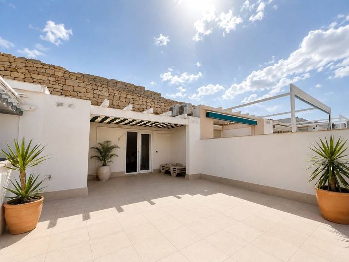 Image No.3-3 Bed House for sale