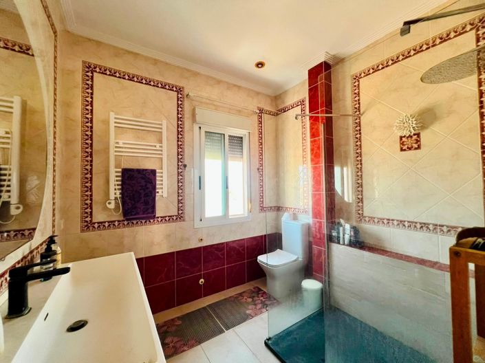 Image No.38-2 Bed Villa for sale