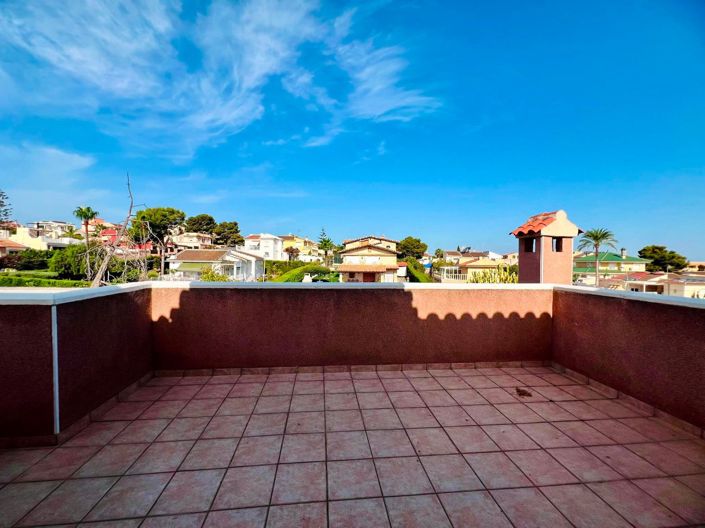 Image No.44-2 Bed Villa for sale