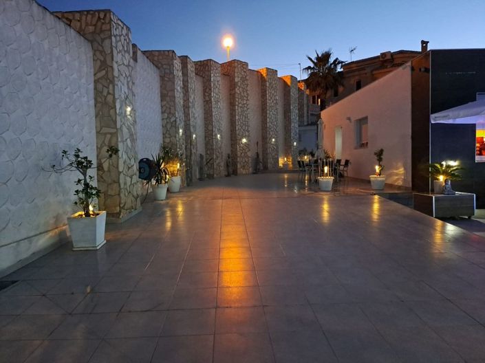 Image No.14-6 Bed Villa for sale