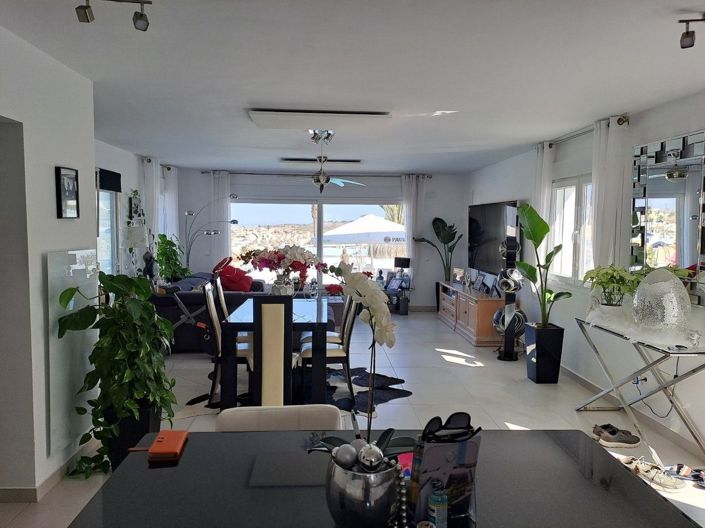 Image No.26-6 Bed Villa for sale
