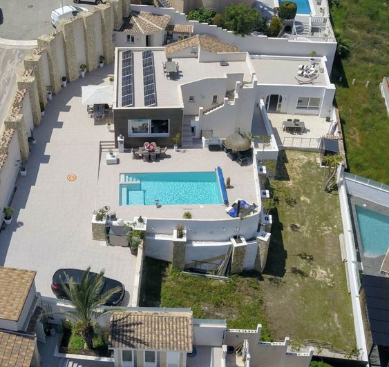 Image No.8-6 Bed Villa for sale