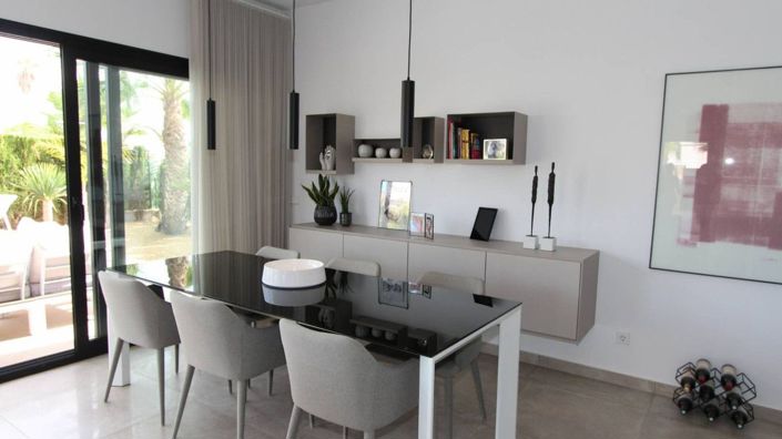 Image No.14-3 Bed Villa for sale