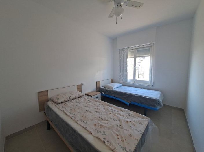 Image No.16-3 Bed Townhouse for sale