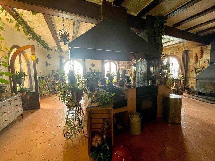 Image No.21-4 Bed Villa for sale