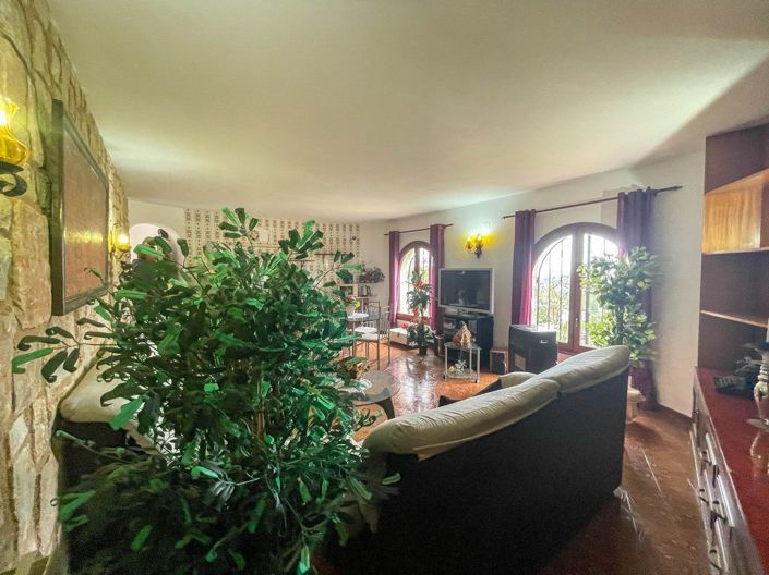Image No.39-4 Bed Villa for sale