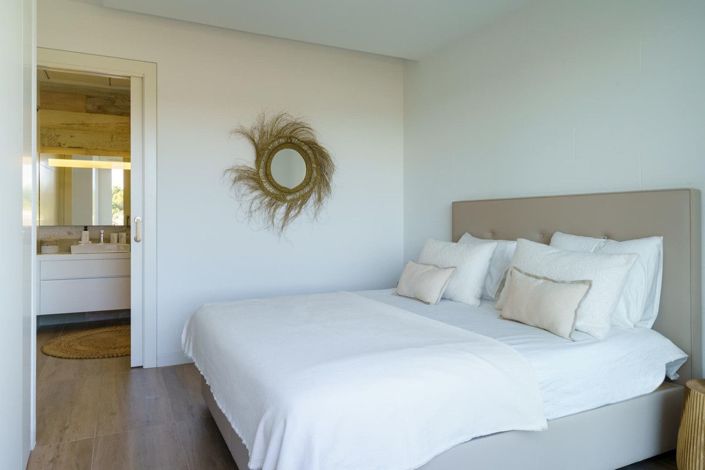 Image No.20-5 Bed Villa for sale