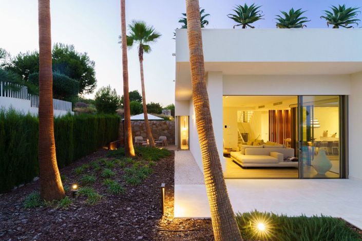 Image No.27-5 Bed Villa for sale