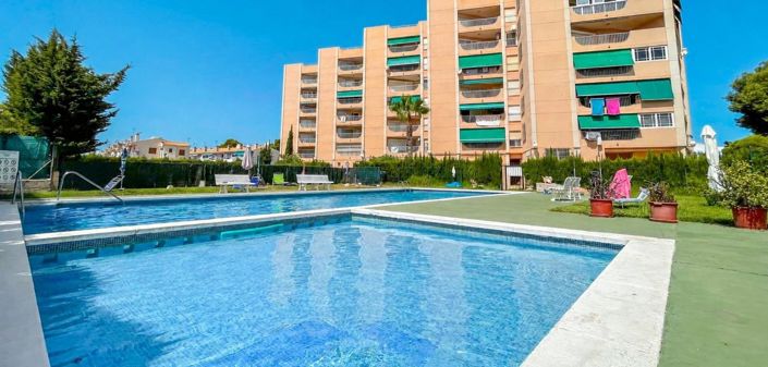 Image No.3-3 Bed Apartment for sale