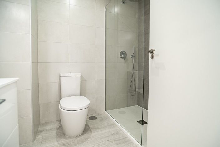 Image No.18-3 Bed Apartment for sale