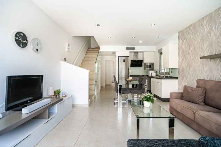 Image No.4-3 Bed Villa for sale