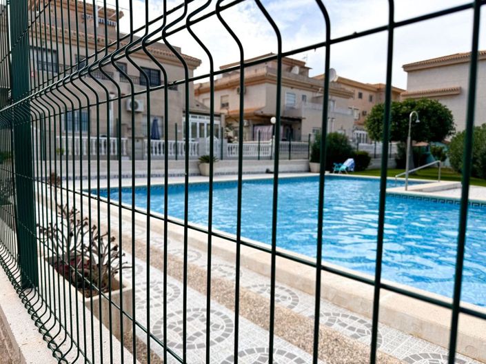 Image No.11-4 Bed Apartment for sale