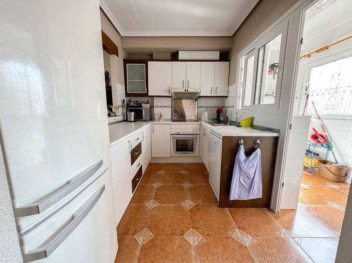 Image No.19-4 Bed Apartment for sale