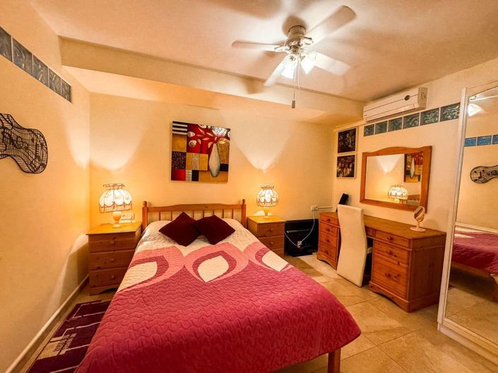 Image No.28-4 Bed Apartment for sale