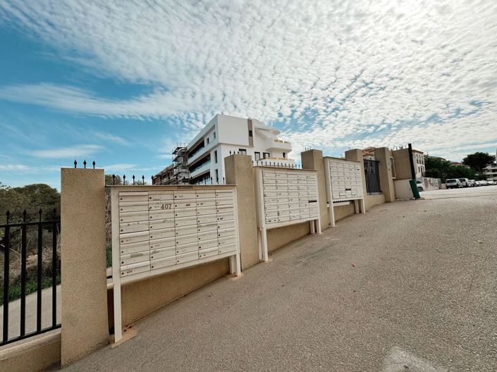 Image No.9-4 Bed Apartment for sale