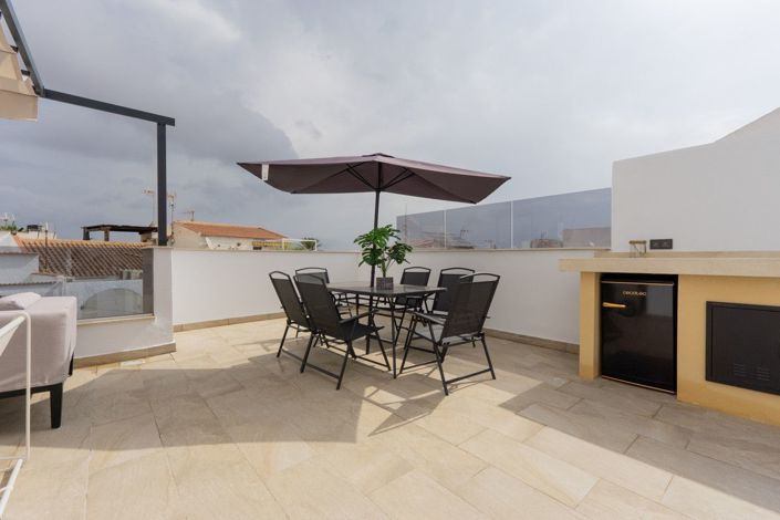 Image No.27-3 Bed Villa for sale