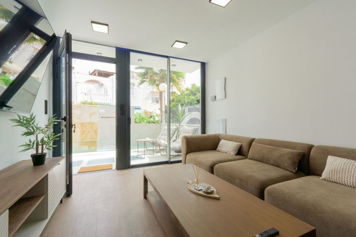 Image No.32-3 Bed Villa for sale