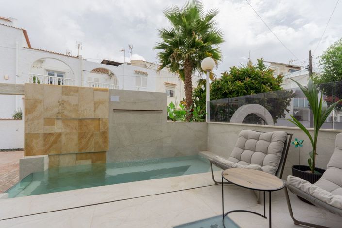Image No.33-3 Bed Villa for sale