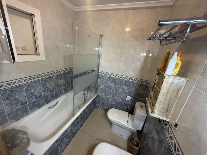 Image No.17-4 Bed Villa for sale