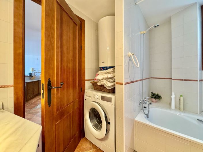 Image No.15-2 Bed Apartment for sale