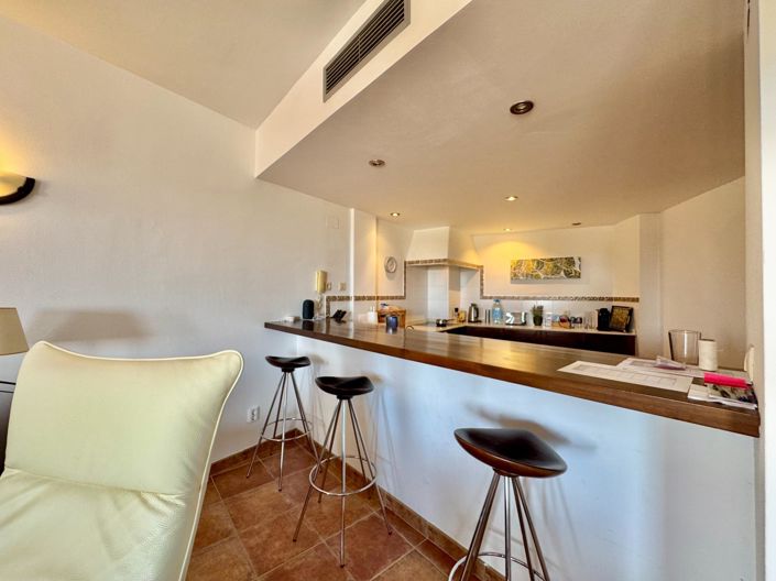 Image No.16-2 Bed Apartment for sale