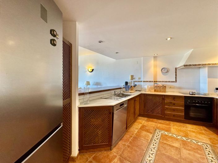 Image No.18-2 Bed Apartment for sale