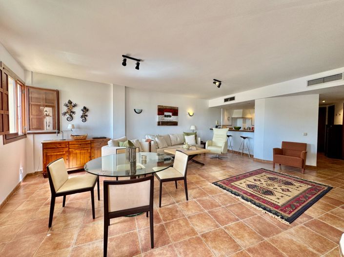 Image No.21-2 Bed Apartment for sale