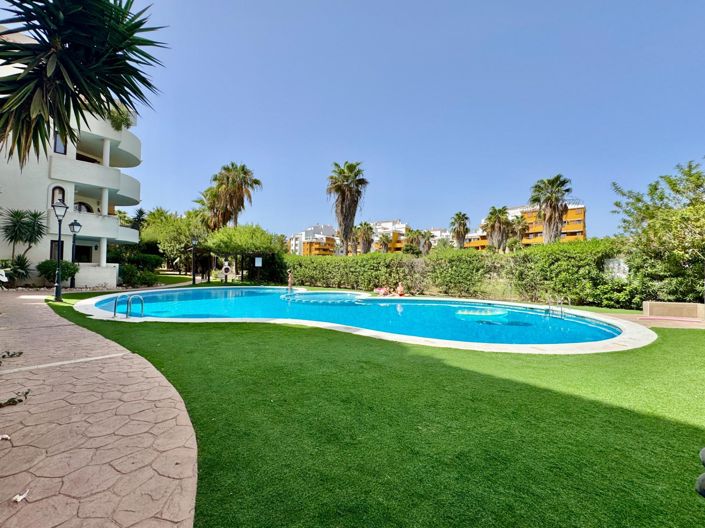 Image No.37-2 Bed Apartment for sale