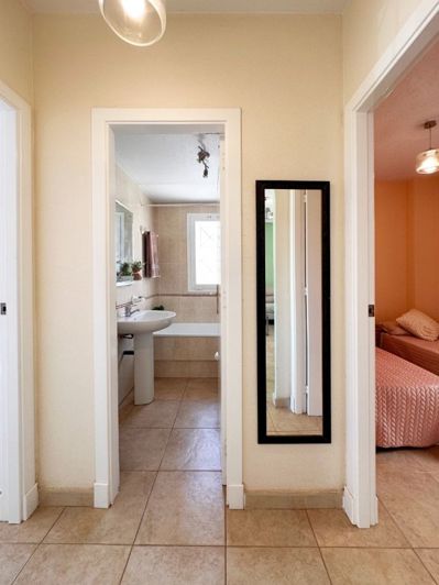 Image No.12-2 Bed Bungalow for sale