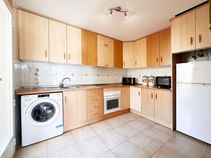 Image No.19-2 Bed Bungalow for sale