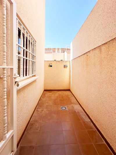 Image No.20-2 Bed Bungalow for sale