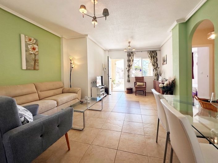 Image No.5-2 Bed Bungalow for sale