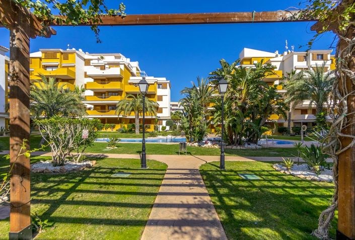 Image No.30-3 Bed Apartment for sale