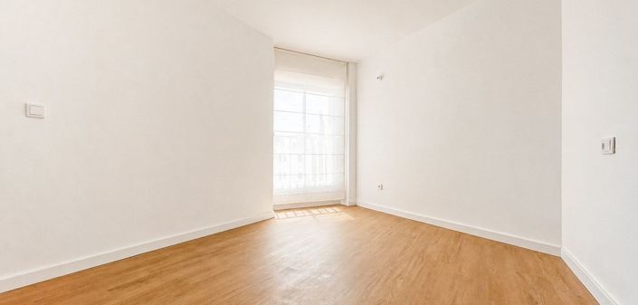 Image No.13-3 Bed Apartment for sale