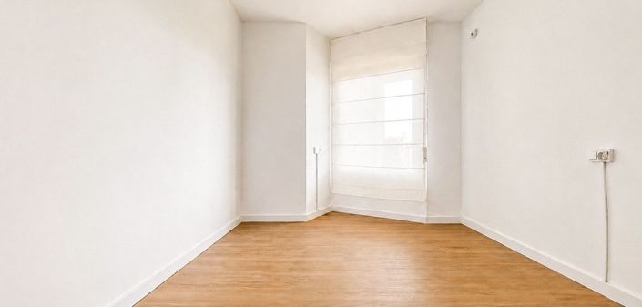 Image No.17-3 Bed Apartment for sale