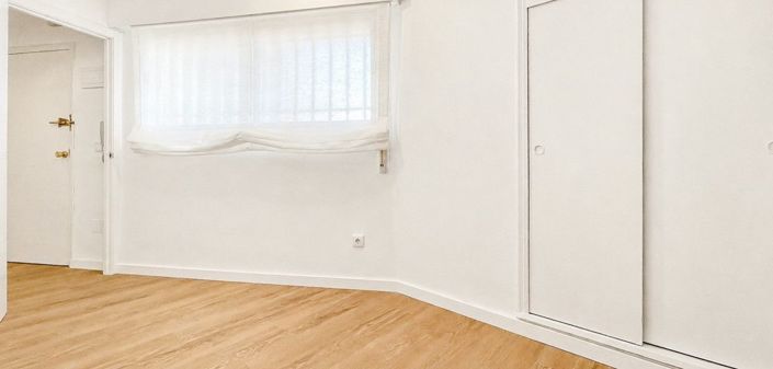 Image No.24-3 Bed Apartment for sale