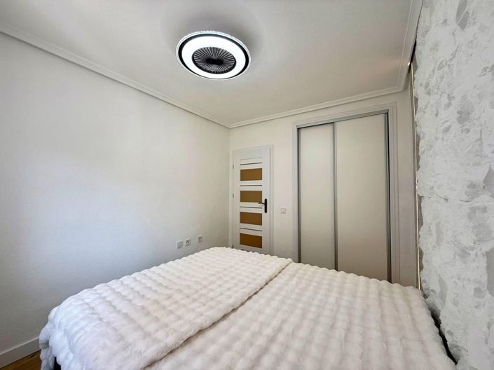 Image No.22-2 Bed Apartment for sale