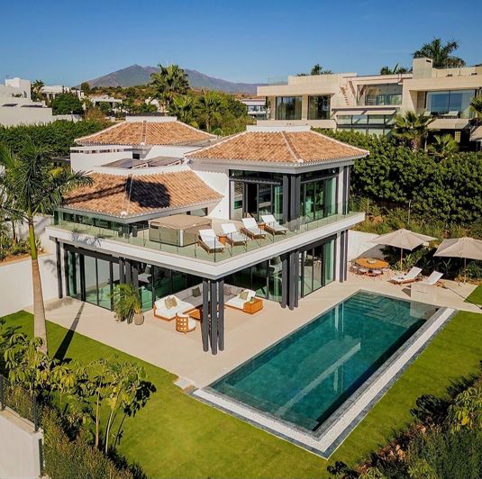 Image No.25-Villa de 4 chambres à vendre à Marbella