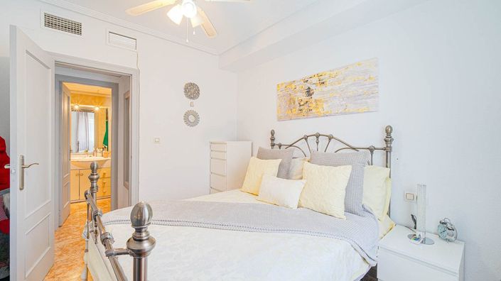 Image No.24-2 Bed Apartment for sale