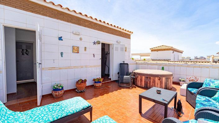 Image No.29-2 Bed Apartment for sale
