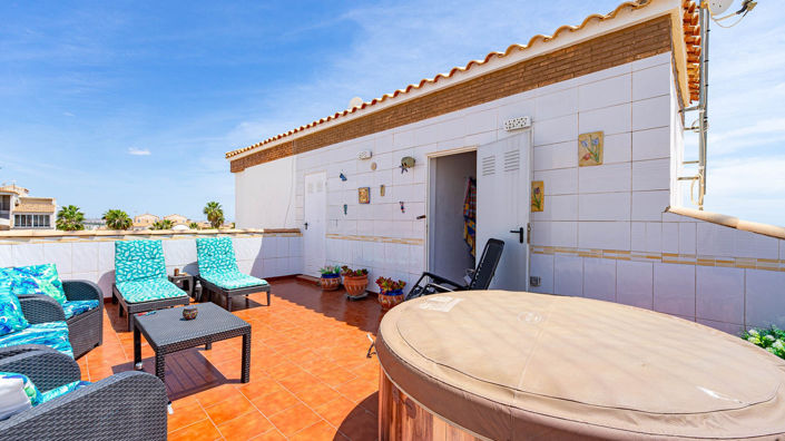 Image No.30-2 Bed Apartment for sale