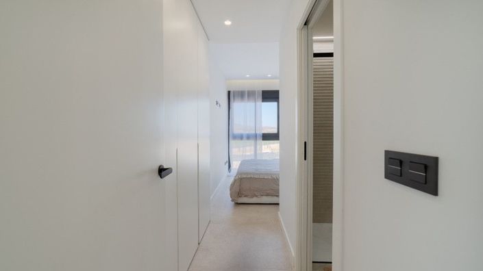 Image No.16-2 Bed Apartment for sale