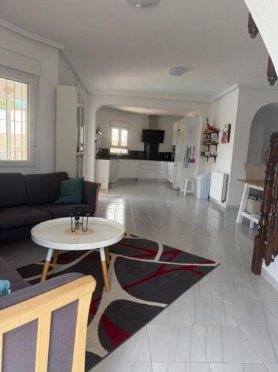 Image No.3-Villa de 3 chambres à vendre à Almoradí