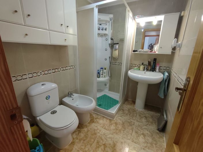 Image No.25-3 Bed Penthouse for sale