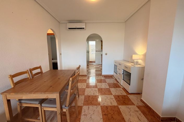 Image No.8-Appartement de 2 chambres à vendre à Orihuela Costa