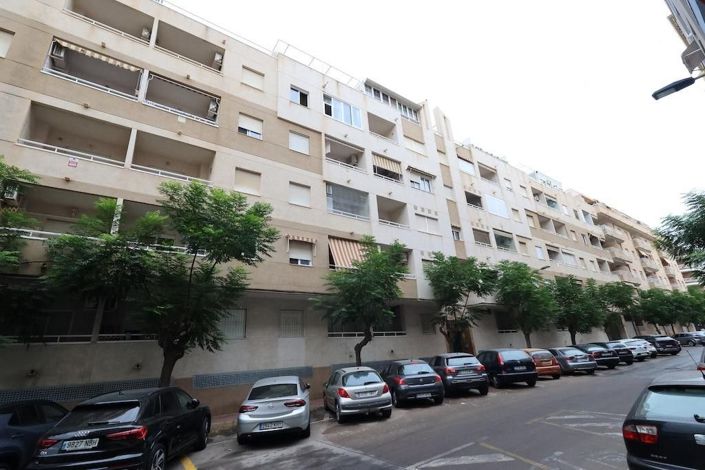 Image No.13-2 Bed Apartment for sale