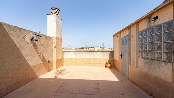 Image No.29-4 Bed Apartment for sale