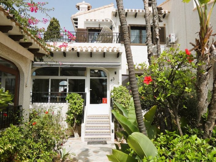 Image No.43-Villa de 3 chambres à vendre à Cabo Roig