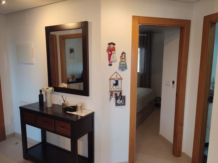 Image No.8-2 Bed Apartment for sale